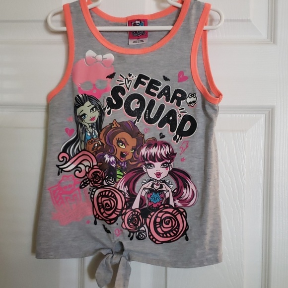 2 MONSTER HIGH shirts - Picture 2 of 3